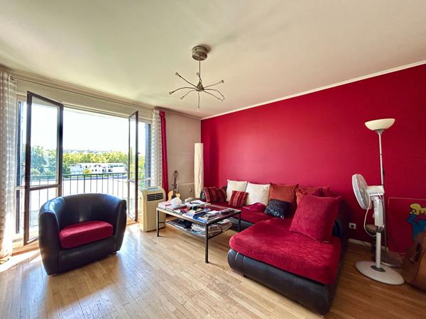 Appartement T3 Villeurbanne 69100 Traversant, Lumineux, balcon, cave, garage