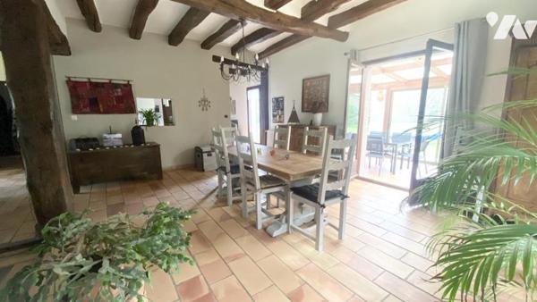 Propriété d’Exception à Chaumes-en-Brie – 11 Pièces – 320 m² habitables sur 3 634 m² de terrain pays