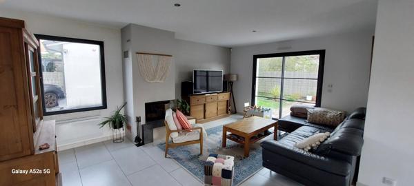 Bien située dans un quartier calme et résidentiel