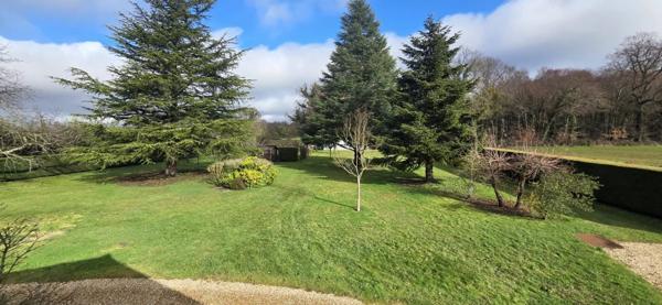 ENSEMBLE IMMOBILIER A RIOUX