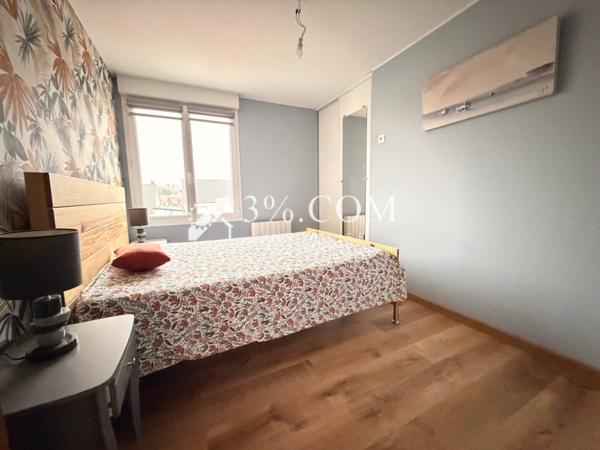 Maison 5 pièce(s) 3 chambre(s) 107 m²