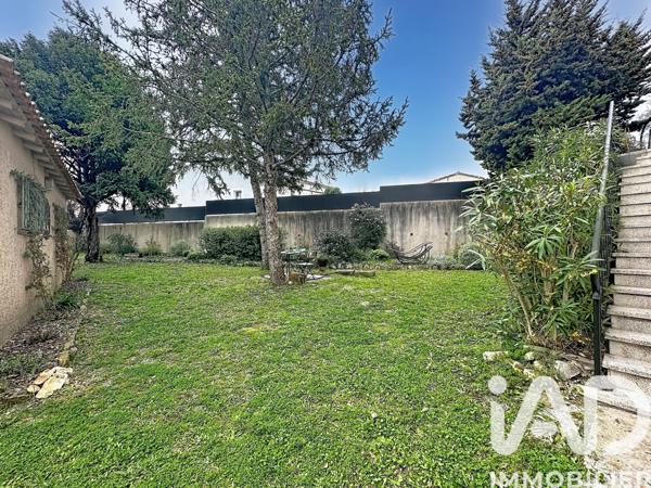 Maison à vendre 7 pièces 124 m² Châteauneuf-de-Gadagne