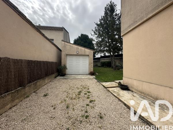 Maison à vendre 7 pièces 124 m² Châteauneuf-de-Gadagne