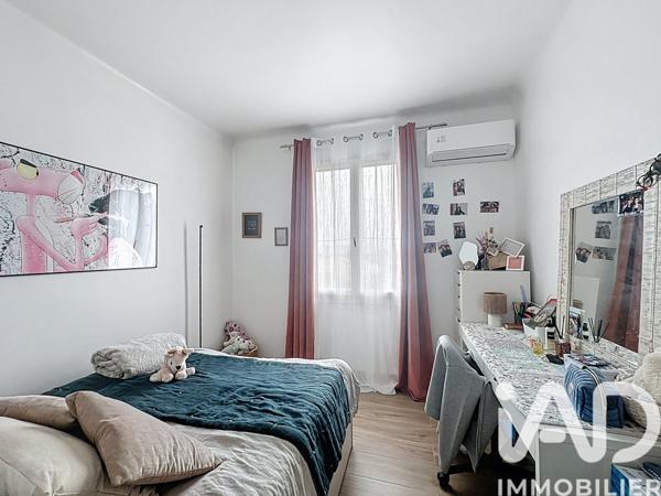 Maison à vendre 7 pièces 124 m² Châteauneuf-de-Gadagne