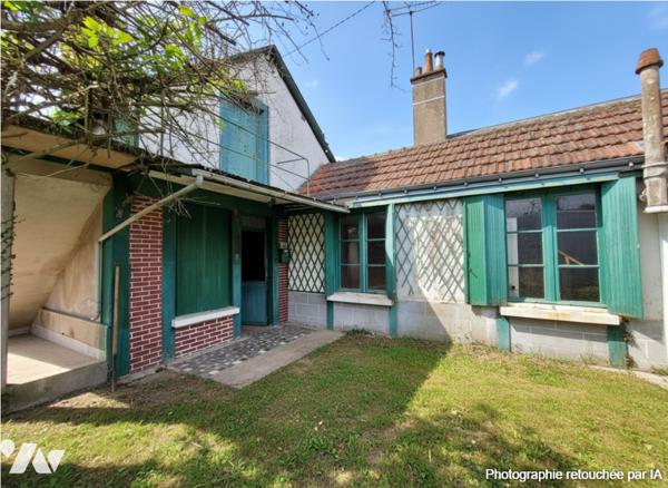 CHÂTEAU-RENAULT CENTRE-VILLE – MAISON DE PLAIN-PIED À RÉNOVER – 70 000 €