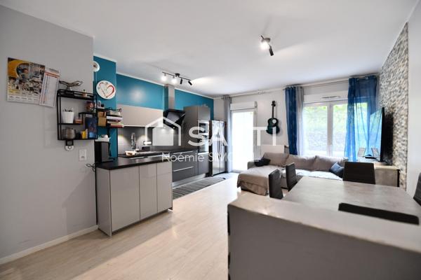 Grand appartement de deux pièces avec un grand jardin!!