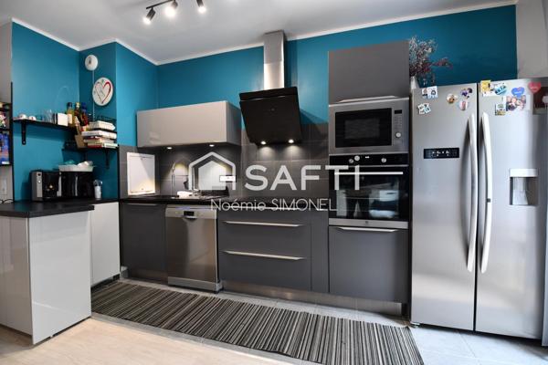 Grand appartement de deux pièces avec un grand jardin!!