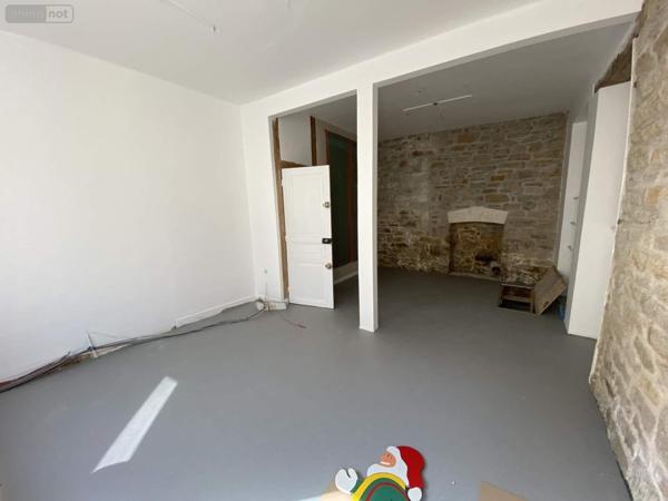 Immeuble à vendre à Pont-l'Abbé dans le Finistère (29120), ref : 023/1510