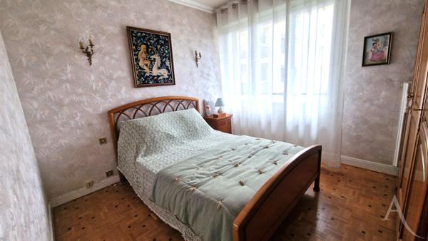 Bel Appartement F4 avec balcon en centre-ville de Mantes la Jolie