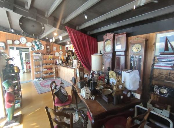 Local commercial Montcaret 138 m²