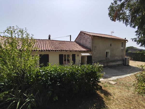 SPACIEUSE MAISON DE CAMPAGNE - PROCHE DE CHASSENEUIL