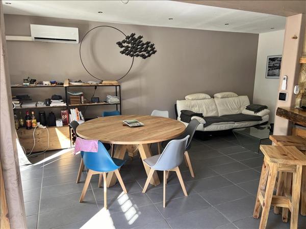 Maison à vendre |  Martillac |  5 pièces | 125 m²