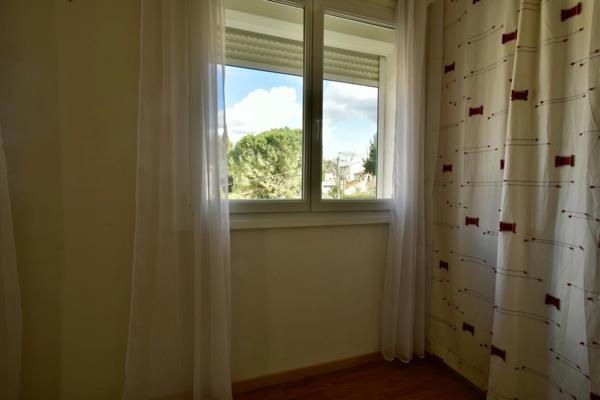 Maison à vendre 6 pièces FONTVIEILLE (13)