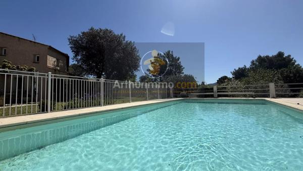 Vente Villa 7 pièces 185 m2 à Pourrières