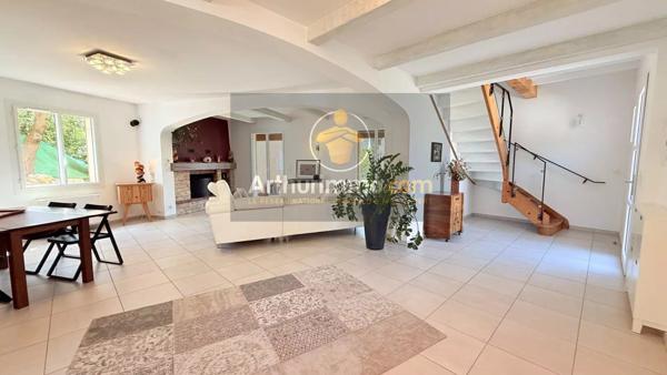 Vente Villa 7 pièces 185 m2 à Pourrières