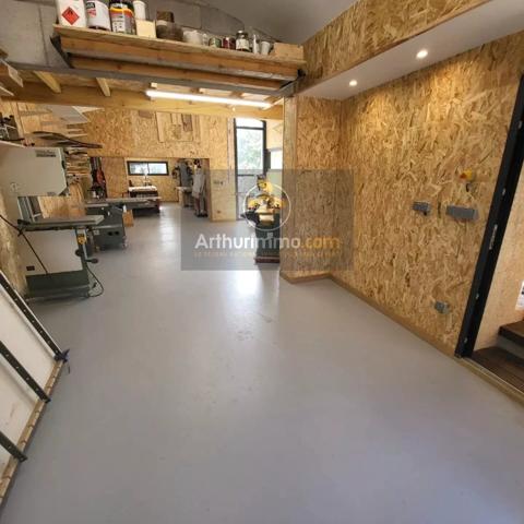 Vente Villa 7 pièces 185 m2 à Pourrières