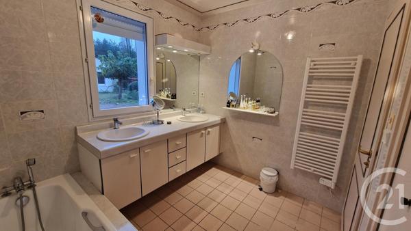 Maison à vendre  8 pièces - 185,81 m2 VILLENEUVE EN RETZ - 44