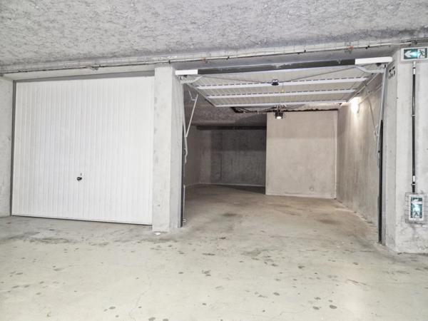 Vente Appartement 4 pièces 95 m2 à Salon-de-Provence