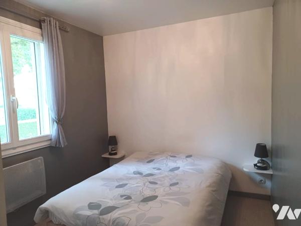 Deux maisons attenantes