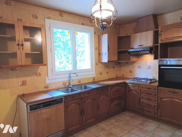 Deux maisons attenantes