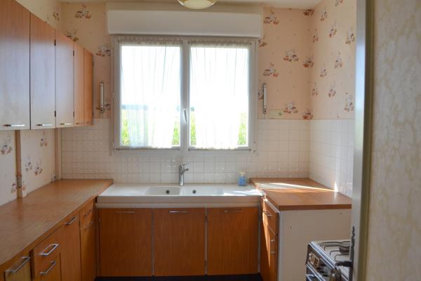 Maison 6 pièces à vendre St Rémy sur Creuse - 86220 / Réf: 11877