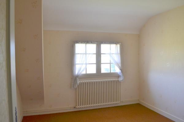 Maison 6 pièces à vendre St Rémy sur Creuse - 86220 / Réf: 11877