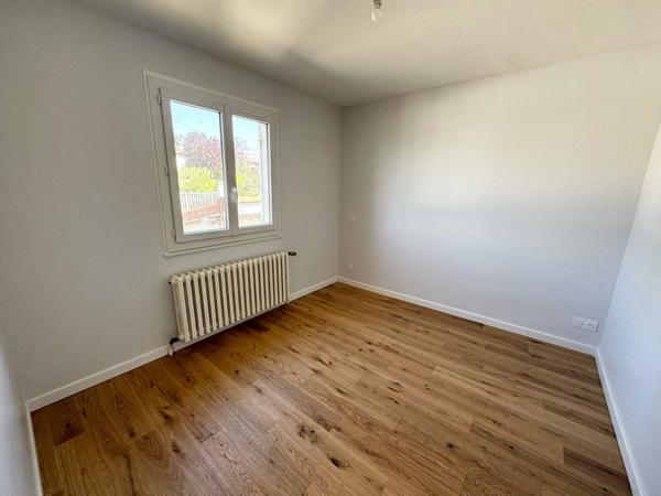 Maison de 100m² avec terrain de 1449m² à DAVEZIEUX