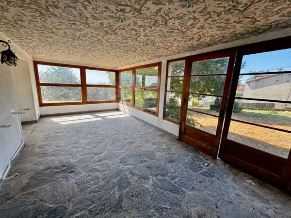 Maison de 100m² avec terrain de 1449m² à DAVEZIEUX