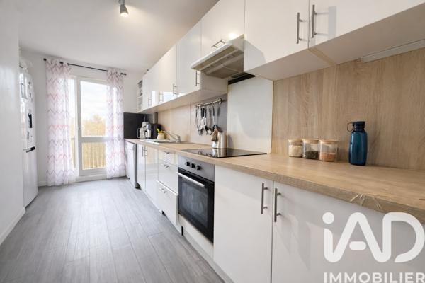 Appartement à vendre 4 pièces 79 m² Cergy