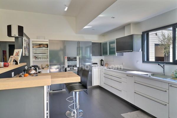 Maison 6 pièces 197m² à Orvault quartier résidentiel "La Forêt"