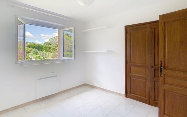 Maison à vendre    4 pièces • 115 m2 Mouans-Sartoux