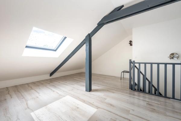 Maison à vendre 5 pièces + Entrpot ,GROSLAY (95)