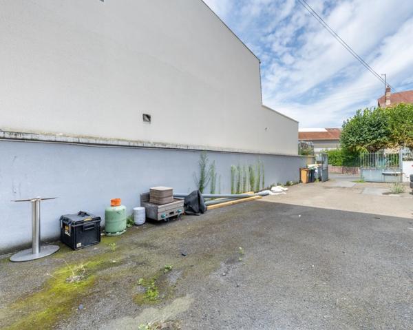 Maison à vendre 5 pièces + Entrpot ,GROSLAY (95)