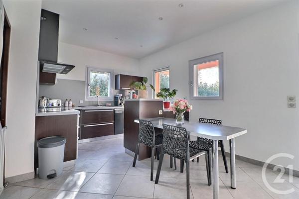 Maison à vendre  4 pièces - 120 m2 FREJUS - 83