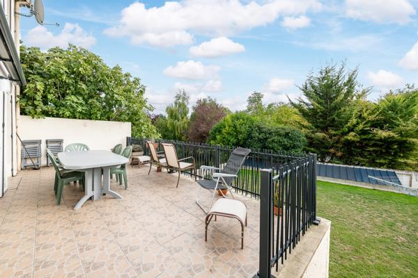 Longjumeau (91160) Maison individuelle 2000 – 108 m² habitables – DPE C – Quartier recherché et calme absolu