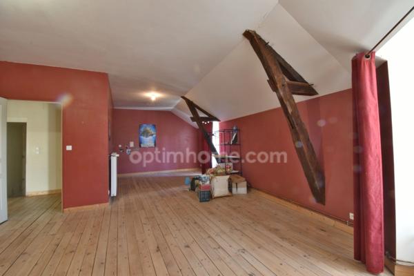 Maison de ville, 8 pièces, 306m²