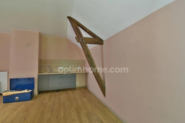 Maison de ville, 8 pièces, 306m²