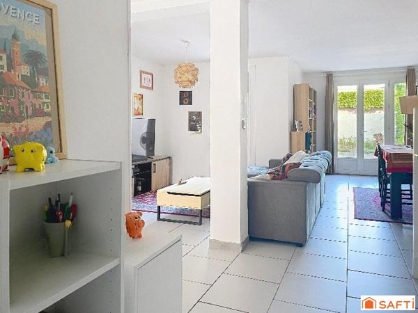 AVIGNON – Maison 3 chambres d'environ 92 m², Garage, Jardin