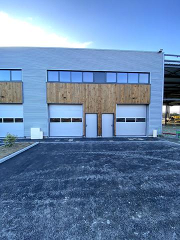OPPORTUNITÉ RARE : TRÈS BEAU Local d'activité NEUF, Route de Clisson Basse Goulaine 160 m²