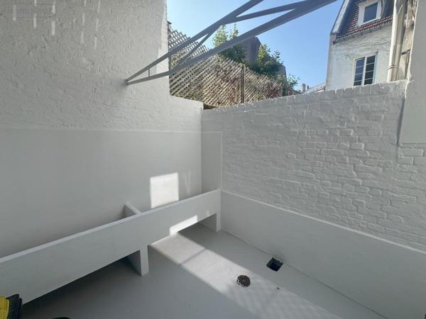 Immeuble à vendre à Cambrai dans le Nord (59400), ref : 59084-1973   
Centre-Ville