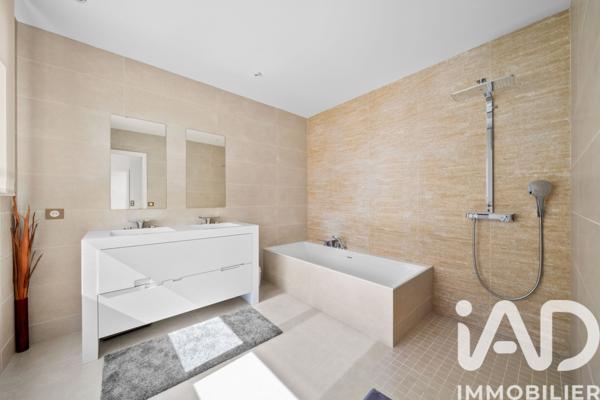 Maison à vendre 6 pièces 200 m² Jouars-Pontchartrain