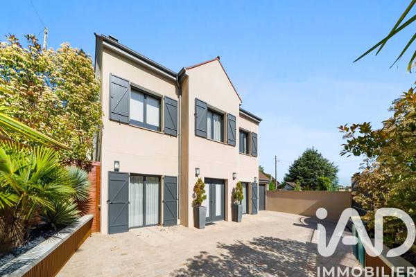 Maison à vendre 6 pièces 200 m² Jouars-Pontchartrain