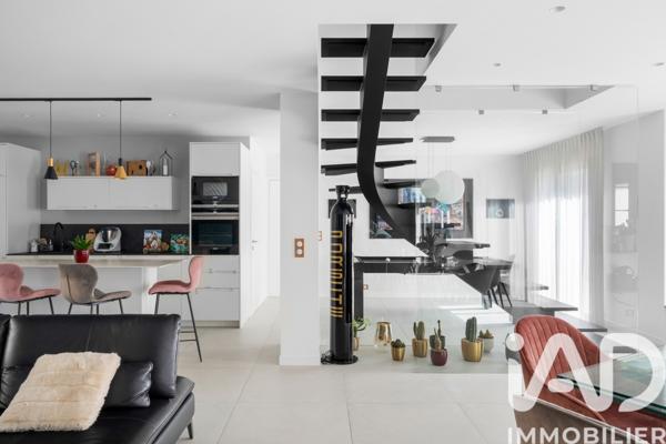 Maison à vendre 6 pièces 200 m² Jouars-Pontchartrain