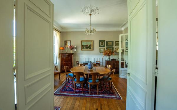 Maison à vendre    9 pièces •  Château-Thierry