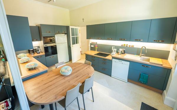 Maison à vendre    9 pièces •  Château-Thierry