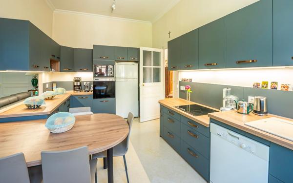 Maison à vendre    9 pièces •  Château-Thierry