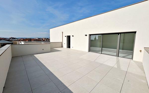 Appartement à vendre    4 pièces • 104 m2 Roanne