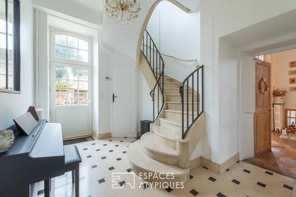 Demeure de prestige avec potentiel en centre-ville