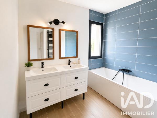 Maison à vendre 5 pièces 141,87 m² Carnoux-en-Provence