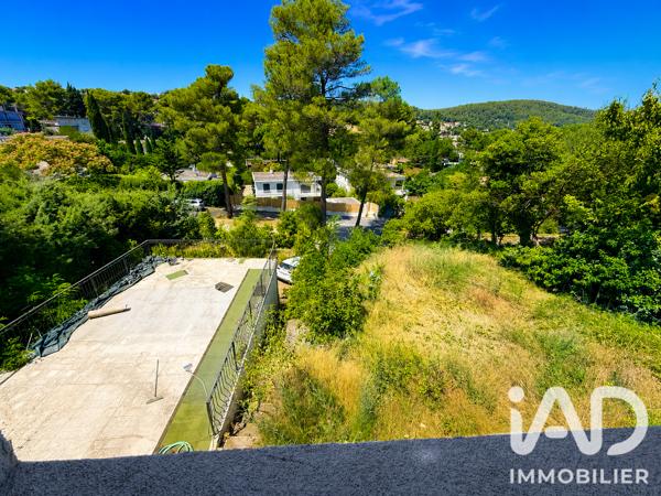 Maison à vendre 5 pièces 141,87 m² Carnoux-en-Provence